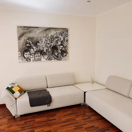 Appartement Hyper-centre, Air-conditioned With Balcony