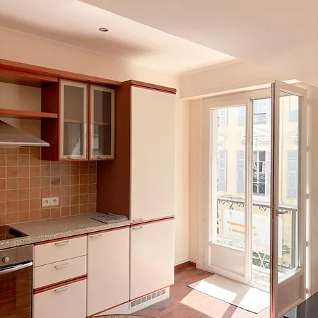 Hyper-centre, Air-conditioned With Balcony Apartamento *