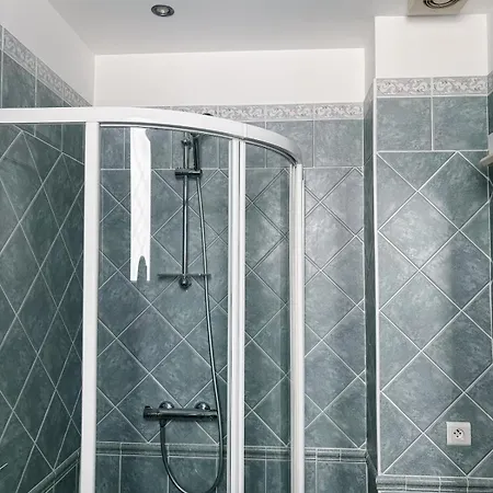 Apartamento Hyper-centre, Air-conditioned With Balcony *