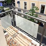 Hyper-centre, Air-conditioned With Balcony *